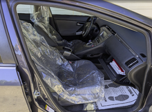 Cargar imagen en el visor de la galería, 2015 Toyota Prius Plug-In with new hybrid battery
